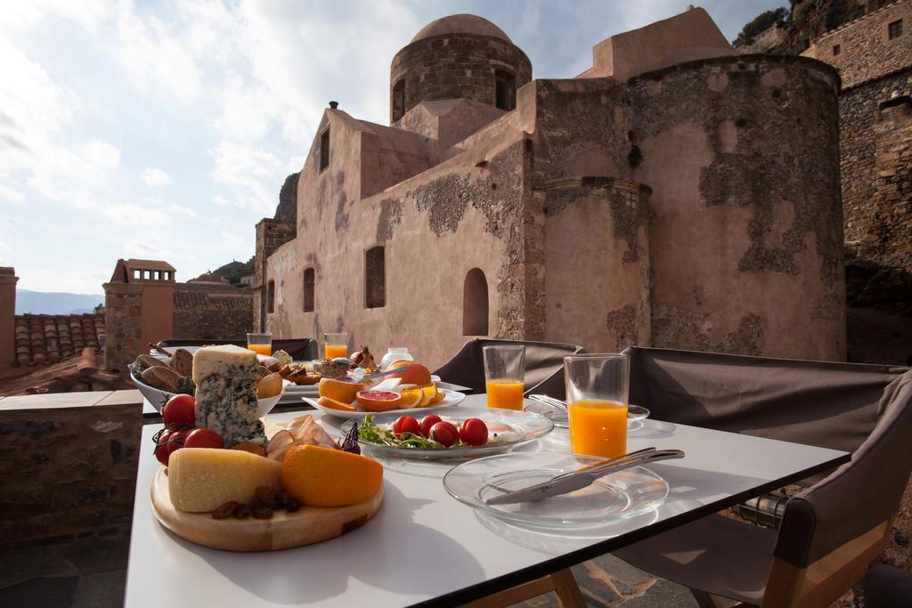 House In The Castle Apartment Monemvasia Room photo