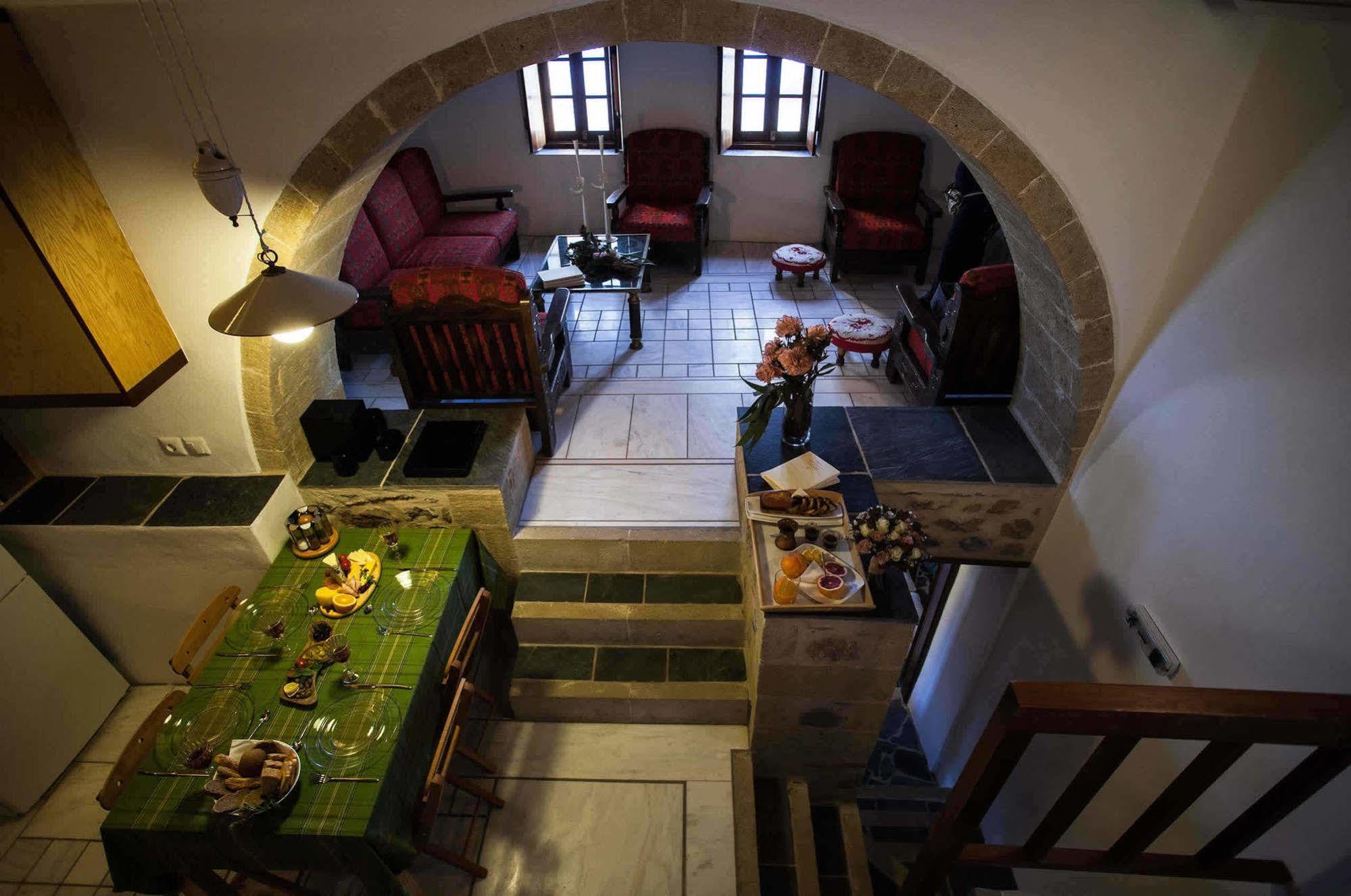 House In The Castle Apartment Monemvasia Exterior photo